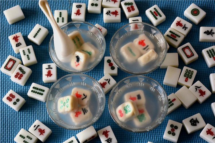 Niềm vui của trẻ mồ côi trước ngày khai giảng năm học mới -1